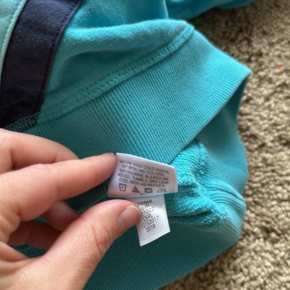 Hanna Andersson Blue Rainbow Print Crewneck Sweatshirt - Picture 6 of 7